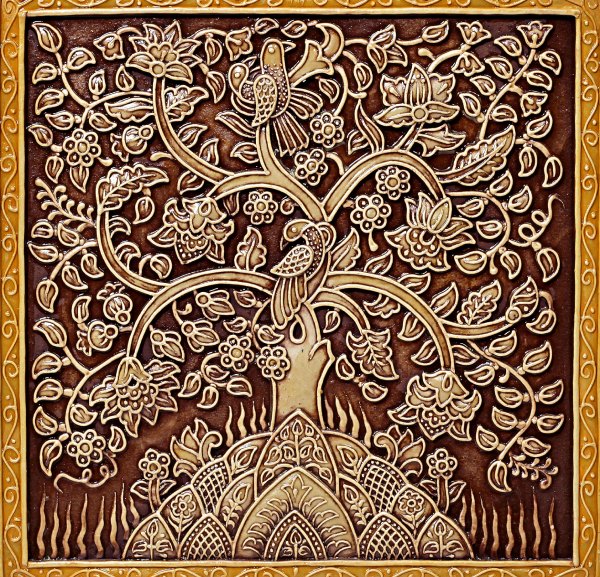 The Golden Earth Tree